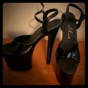 Penthouse stilettos by Ellie